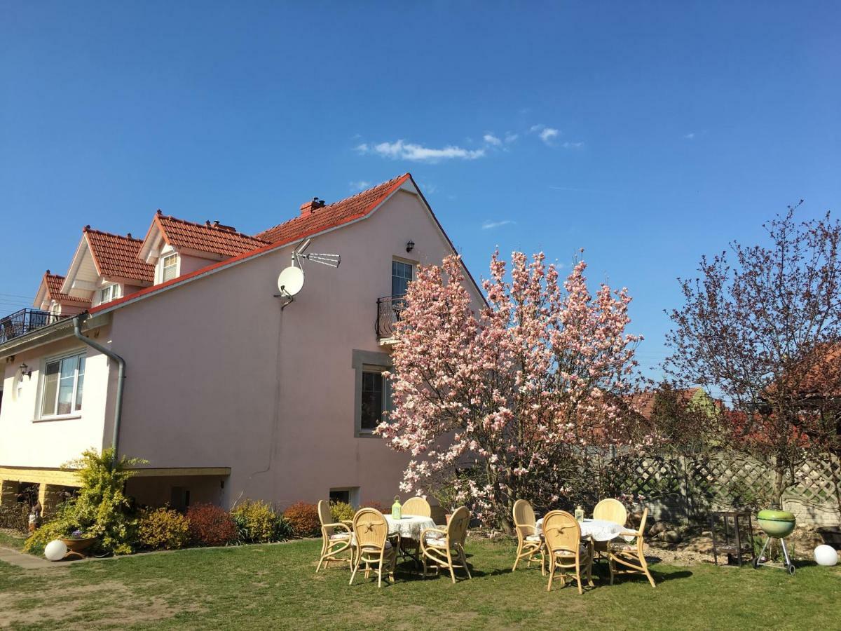 Guest House Wiejska Sielanka Brody  Eksteriør billede